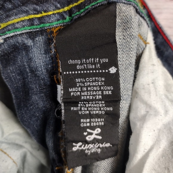 Luxirie Cropped Length Jeans - Picture 9 of 9